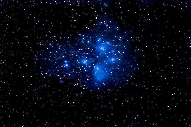 Pleiadele-şi-Pleiada-cuvinte-şi-sensuri