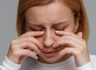 Trucuri simple si rapide pentru calmarea ochilor obositi