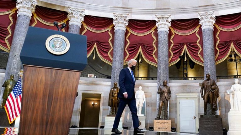 donald-trump-a-construit-o-retea-de-minciuni-joe-biden.jpg