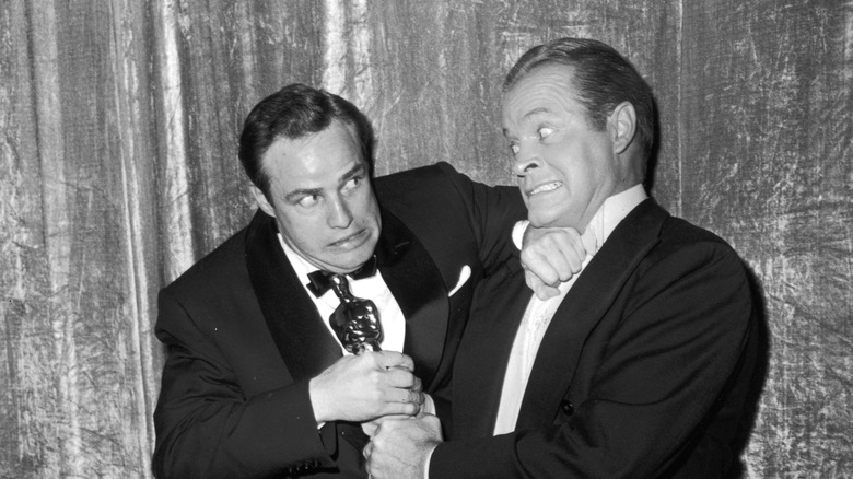 Marlon Brando si Bob Hope